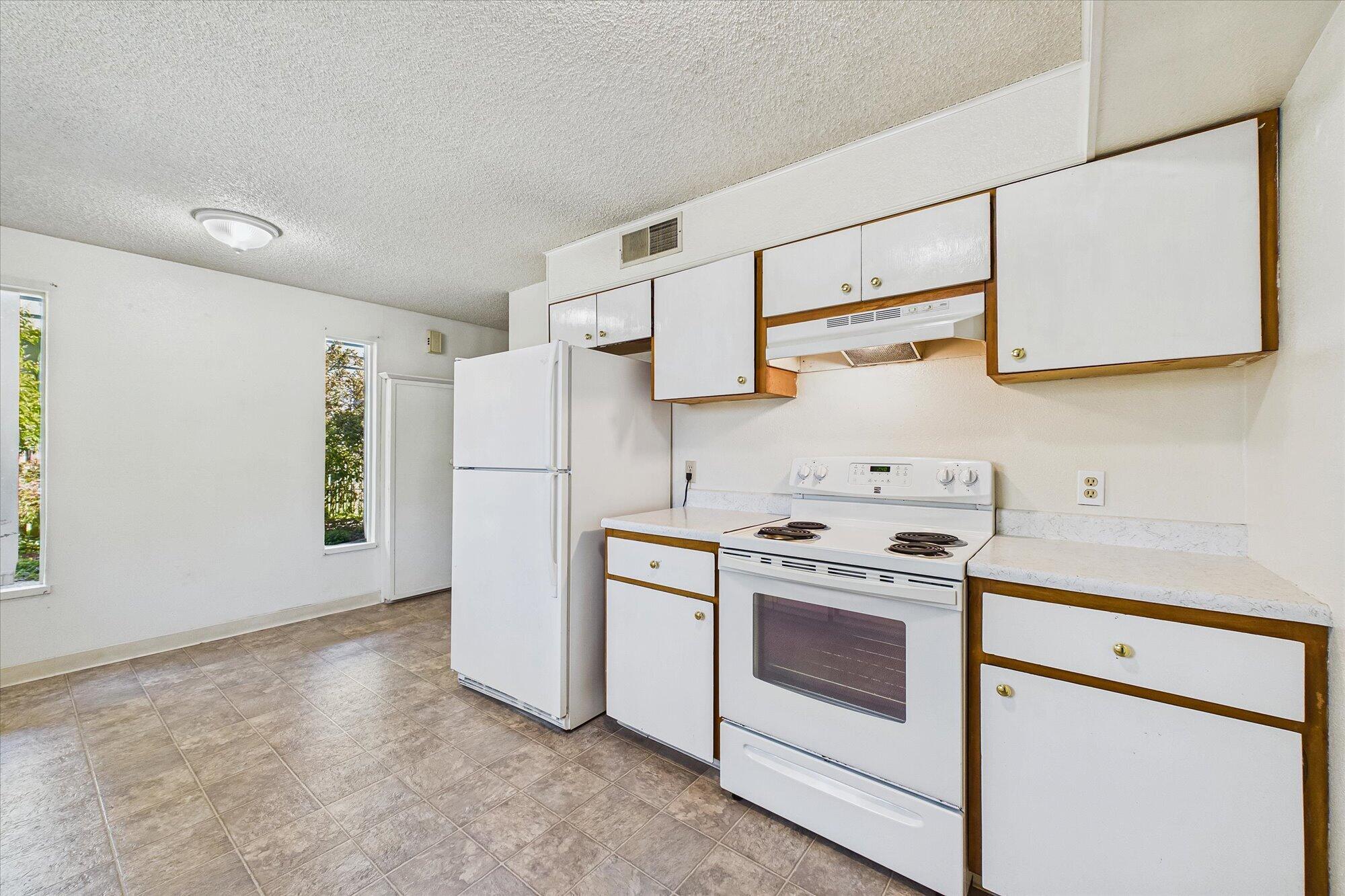 919 14th Street Arcata, CA 95521 - Photo 20 of 85