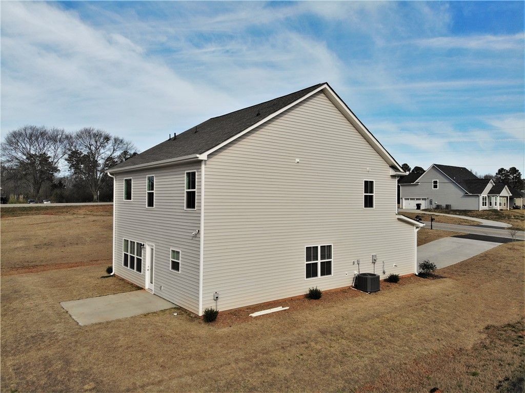 1115 Welcome Road Williamston, SC 29697 - Photo 9 of 48 Gallery Image 9