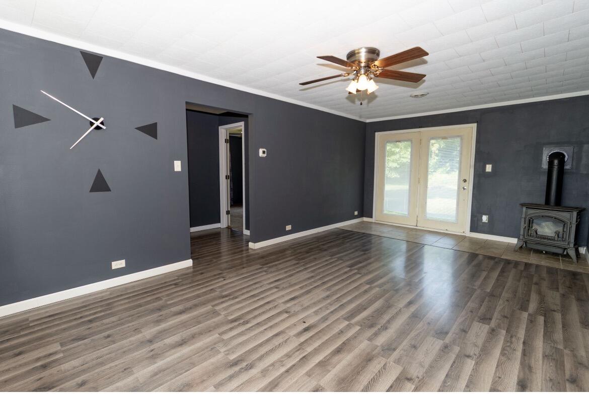 69588 Baldwin Prairie Road Union, MI 49130 - Photo 5 of 18 Living Room