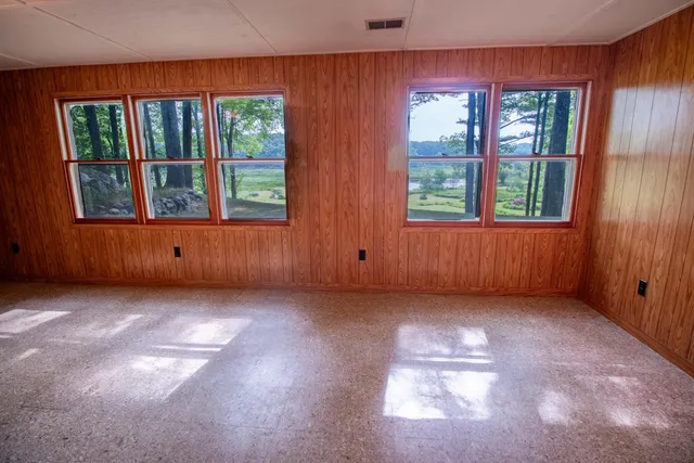 $550,000 | 5774 Wayne Avenue, Pentwater, MI 49449