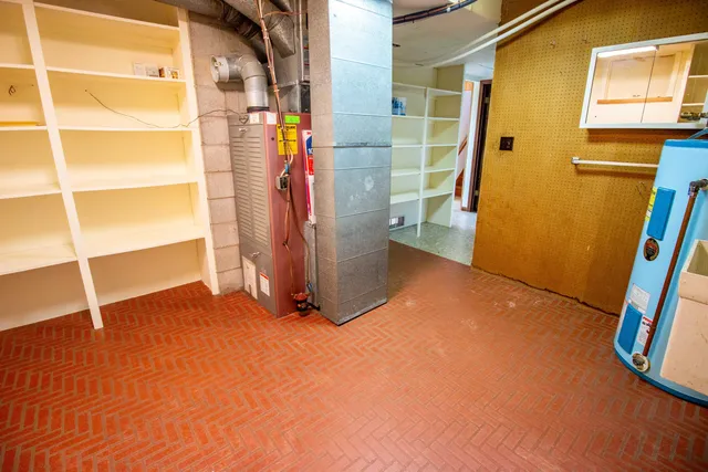 $550,000 | 5774 Wayne Avenue, Pentwater, MI 49449