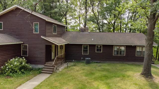 $550,000 | 5774 Wayne Avenue, Pentwater, MI 49449