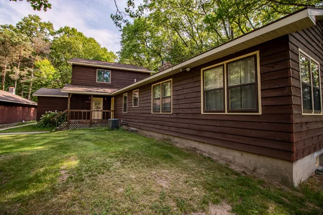 $550,000 | 5774 Wayne Avenue, Pentwater, MI 49449