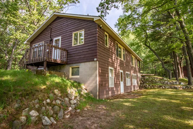 $550,000 | 5774 Wayne Avenue, Pentwater, MI 49449