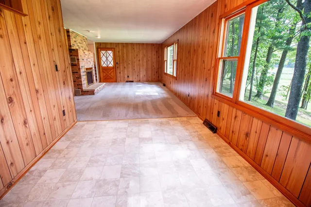 $550,000 | 5774 Wayne Avenue, Pentwater, MI 49449