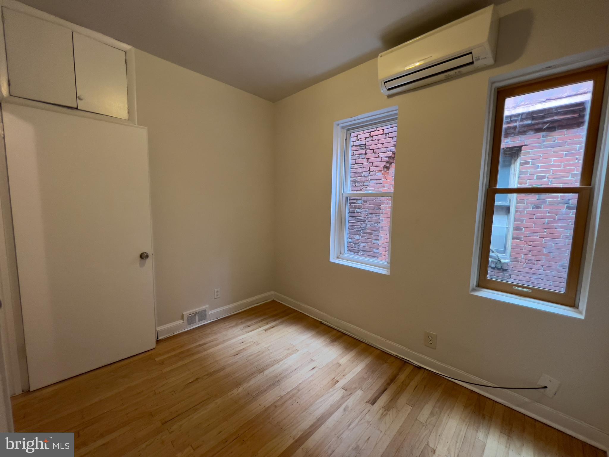 2038 Locust Street, Unit 3 Philadelphia, PA 19103 - Photo 27 of 35