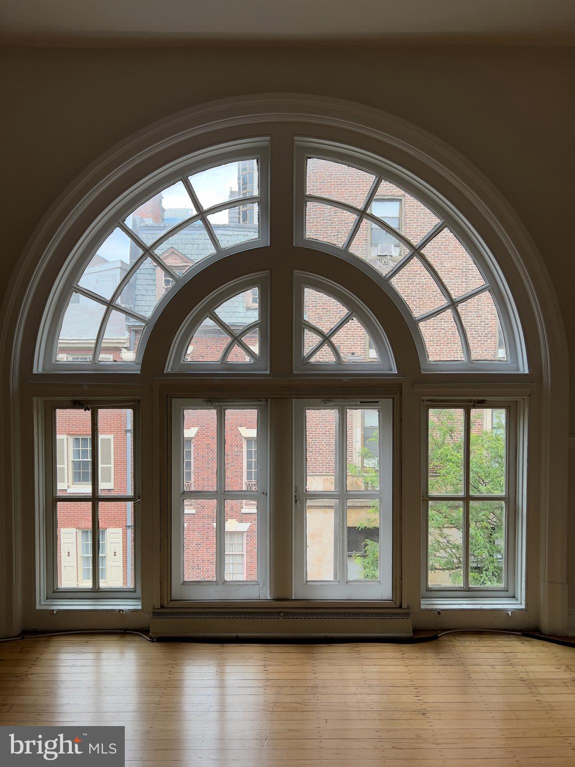 2038 Locust Street, Unit 3 Philadelphia, PA 19103 - Photo 10 of 35