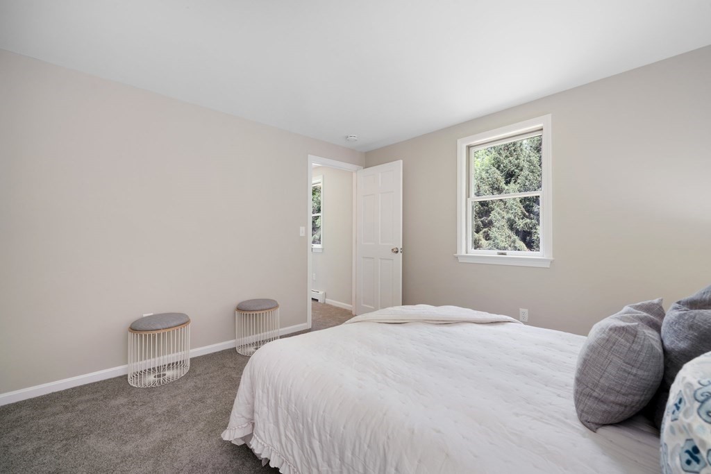 575 Ocean Road Portsmouth, NH 03801 - Photo 17 of 34 Gallery Image 17