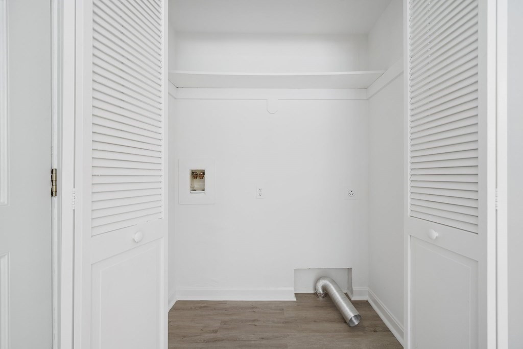 575 Ocean Road Portsmouth, NH 03801 - Photo 6 of 34 Gallery Image 6