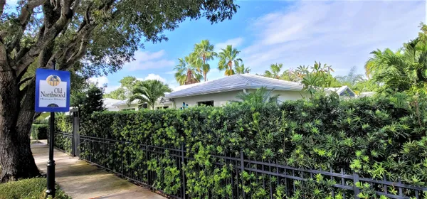 $2,200 | 403 32nd Street, West Palm Beach, FL 33407