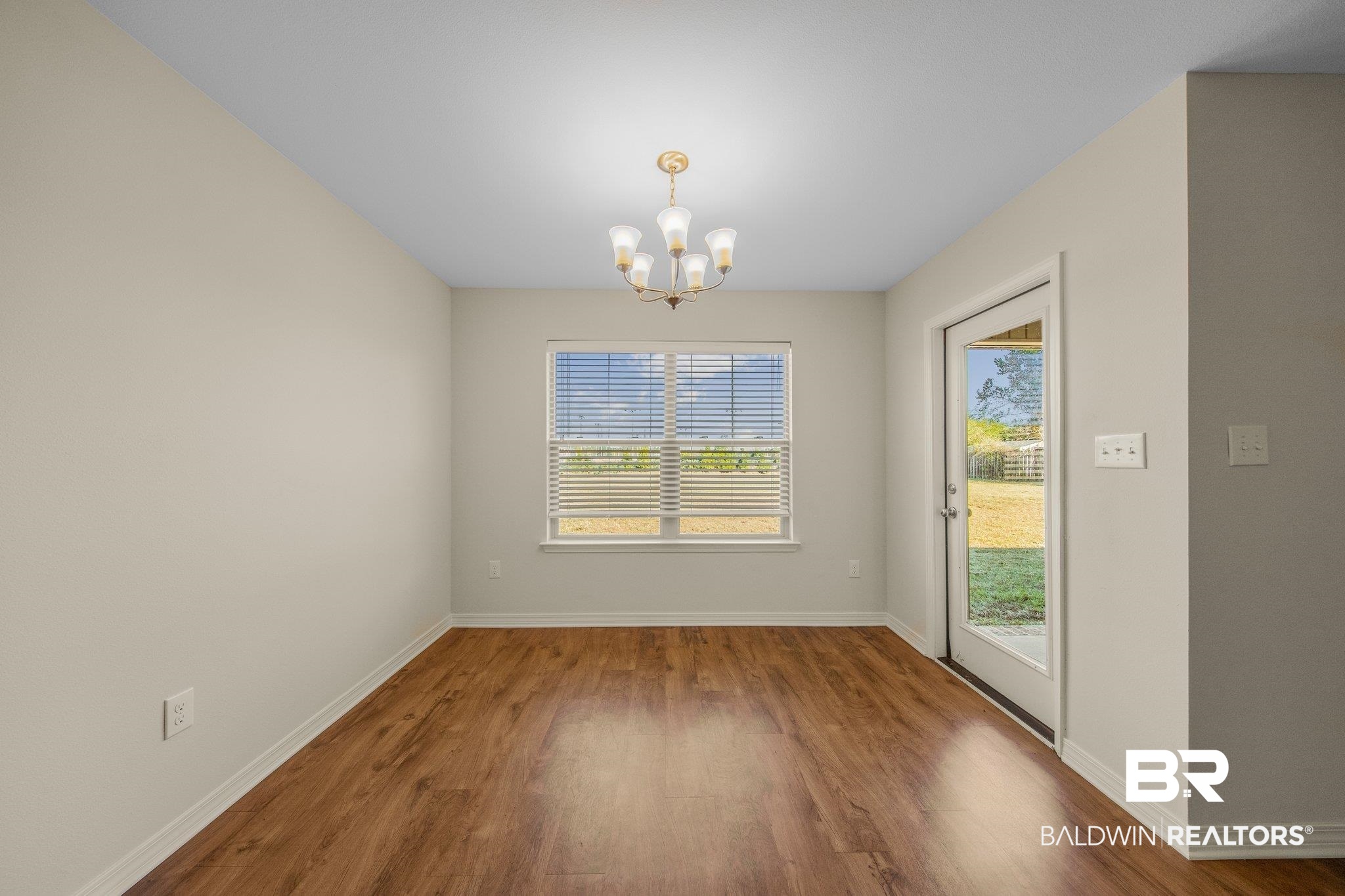 8950 Gale Rowe Lane Fairhope, AL 36532 - Photo 14 of 35 Breakfast Room