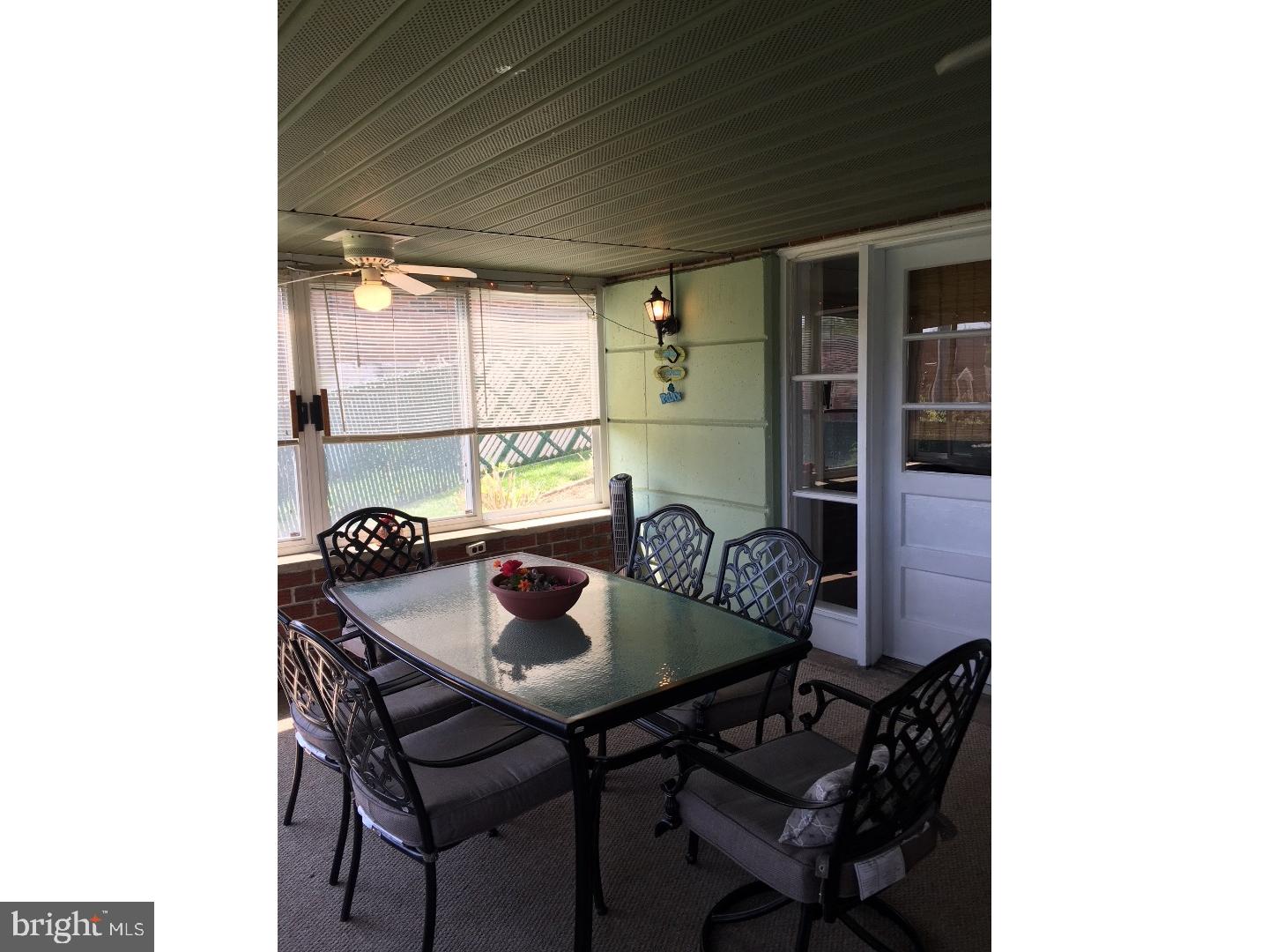 117 Ridgefield Road Philadelphia, PA 19154 - Photo 8 of 20 Sun Room