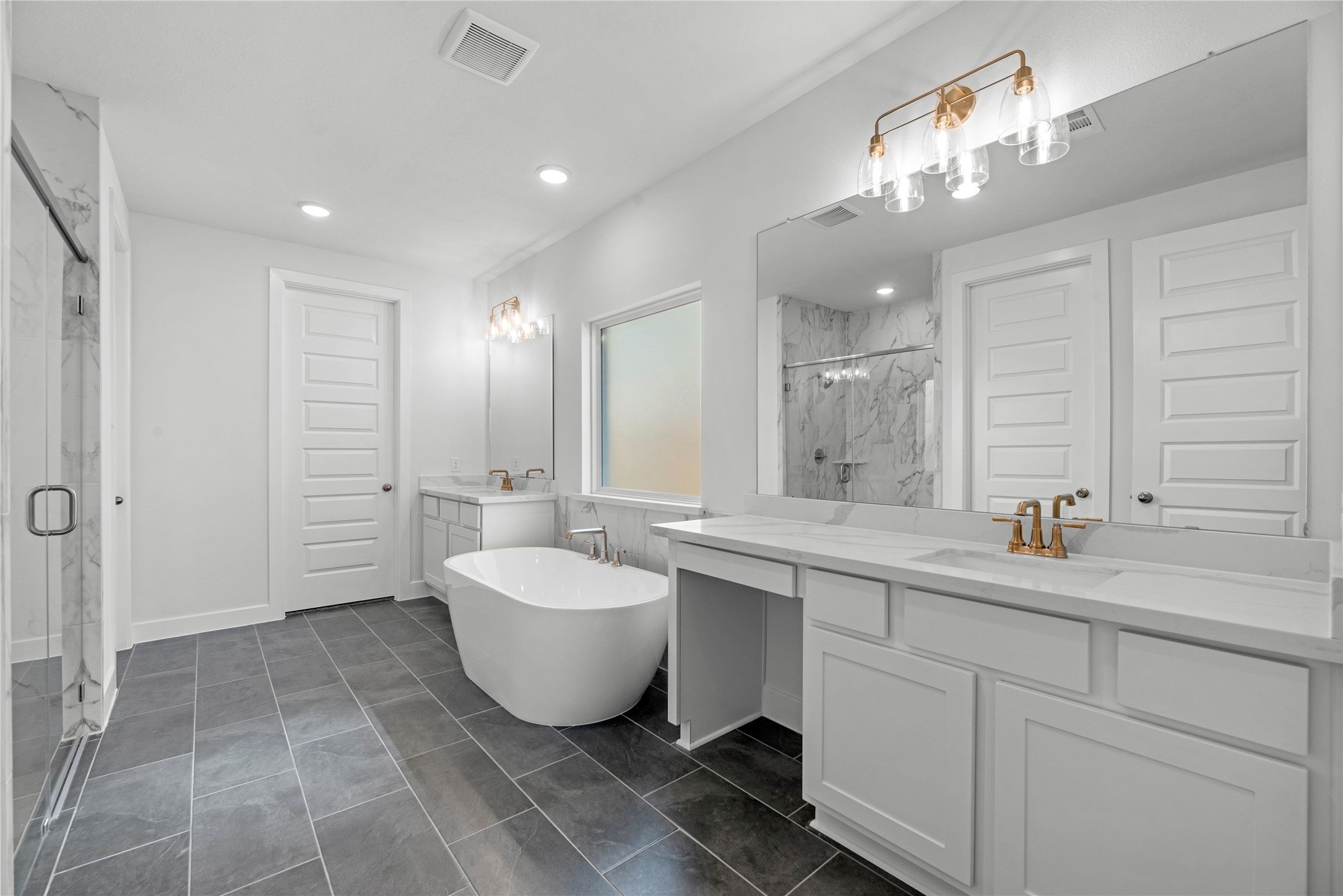 5111 McKinney Rdg Trail Rosenberg, TX 77471 - Photo 12 of 28 Representative image. Features, selections and colors may vary.