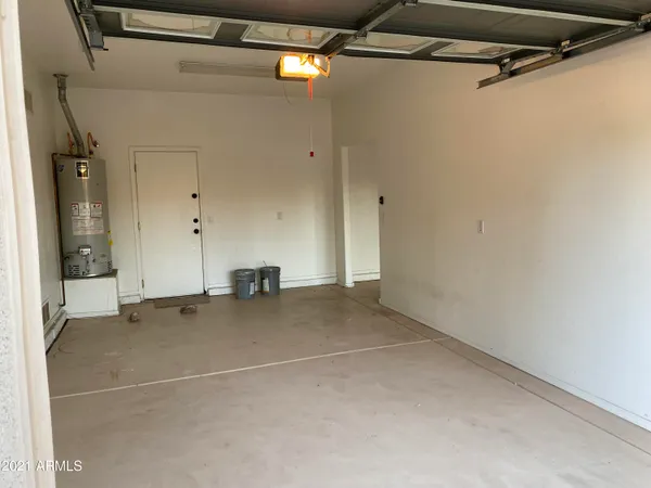 $3,700 | 5505 East Holmes Avenue, Mesa, AZ 85206