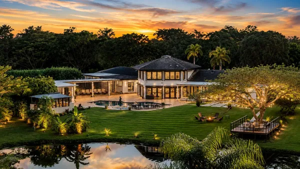 $2,000,000 | 4131 Northwest 99th Avenue, Coral Springs, FL 33065