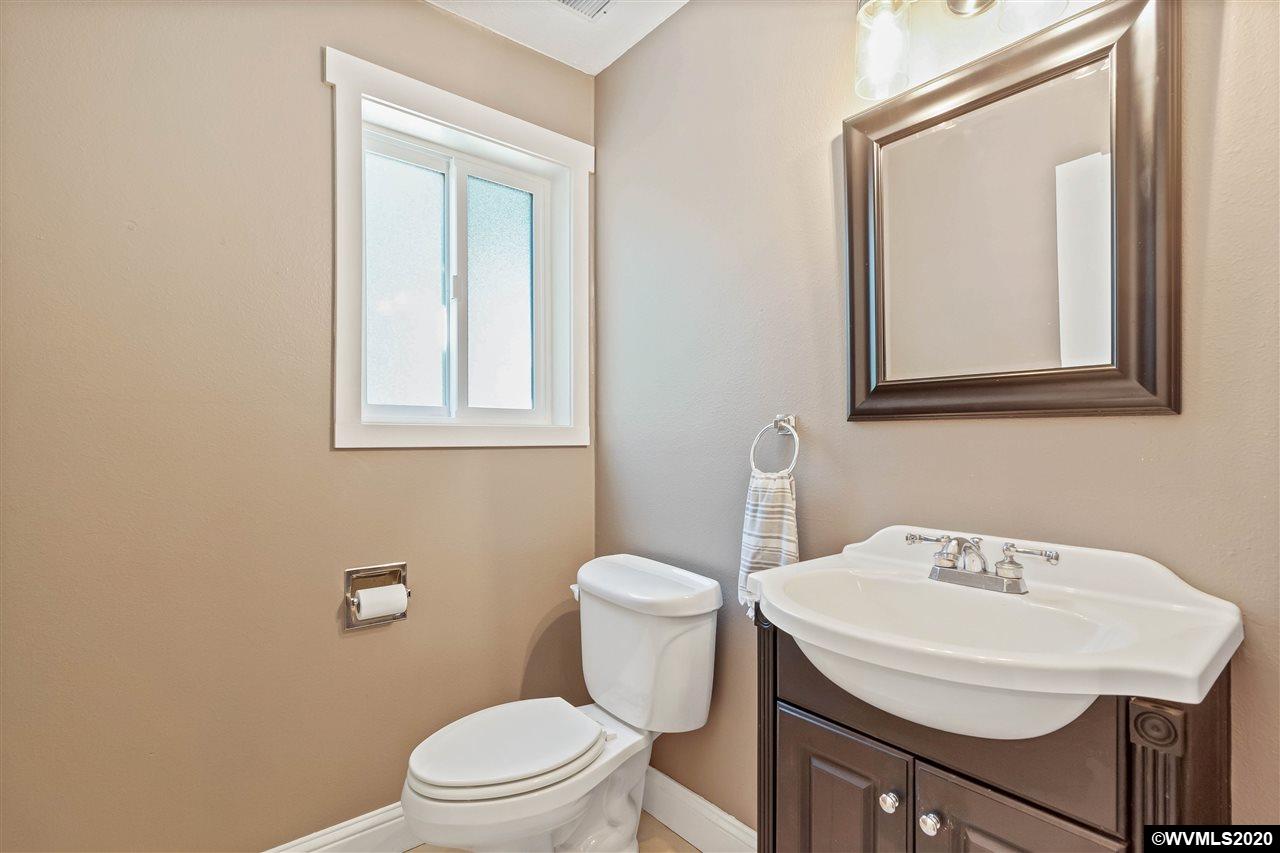 8345 Wheatland Road North Keizer, OR 97303 - Photo 28 of 42 Gallery Image 28