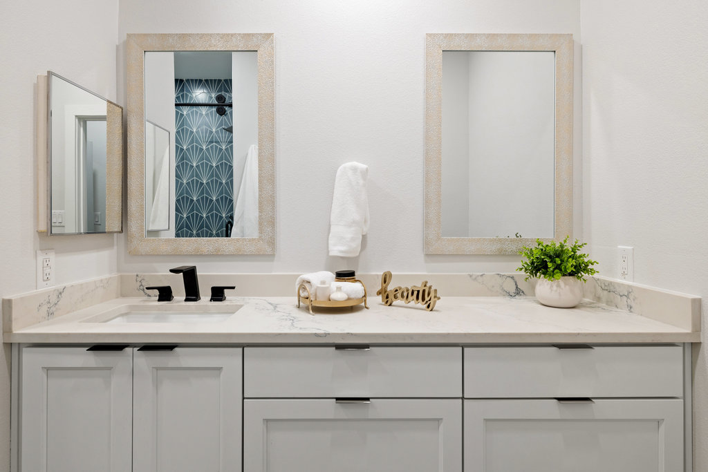 7701 Rialto Boulevard, Unit 1324 Austin, TX 78735 - Photo 32 of 38