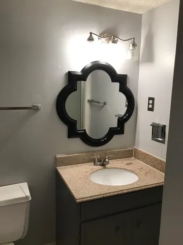 $1,300 | 5588 Clarke Address, Unit 51, Memphis, TN 38115