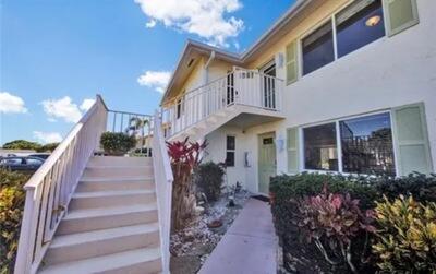 416 Teryl Road, Unit 4 Naples, FL 34112 - Photo 1 of 1 416 Teryl Rd Apt 4 Naples FL 34112