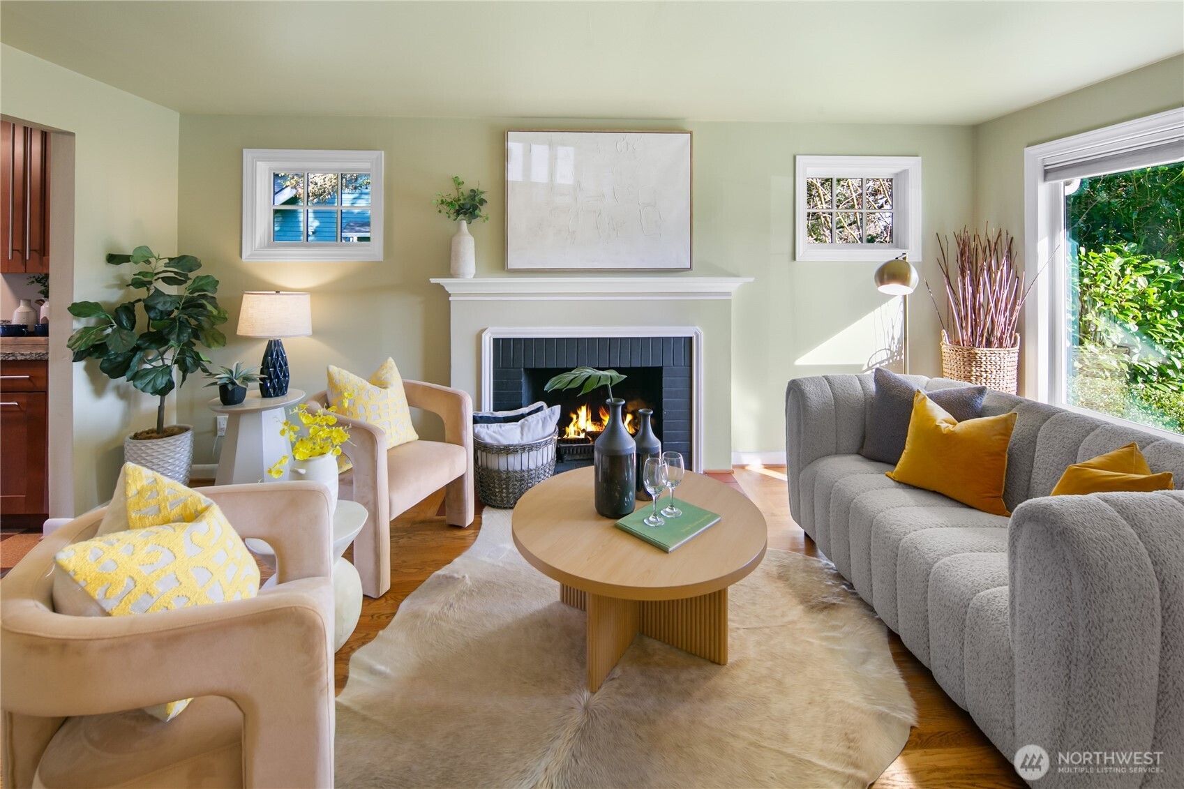 532 North 72nd Street Seattle, WA 98103 - Photo 4 of 32 Gallery Image 4