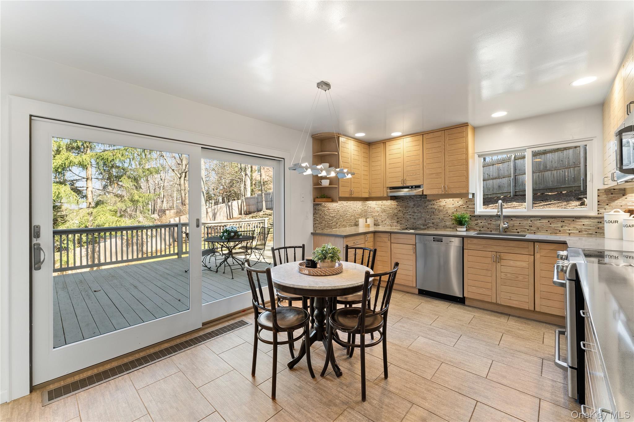 111 Ridge Road Ardsley, NY 10502 - Photo 8 of 24