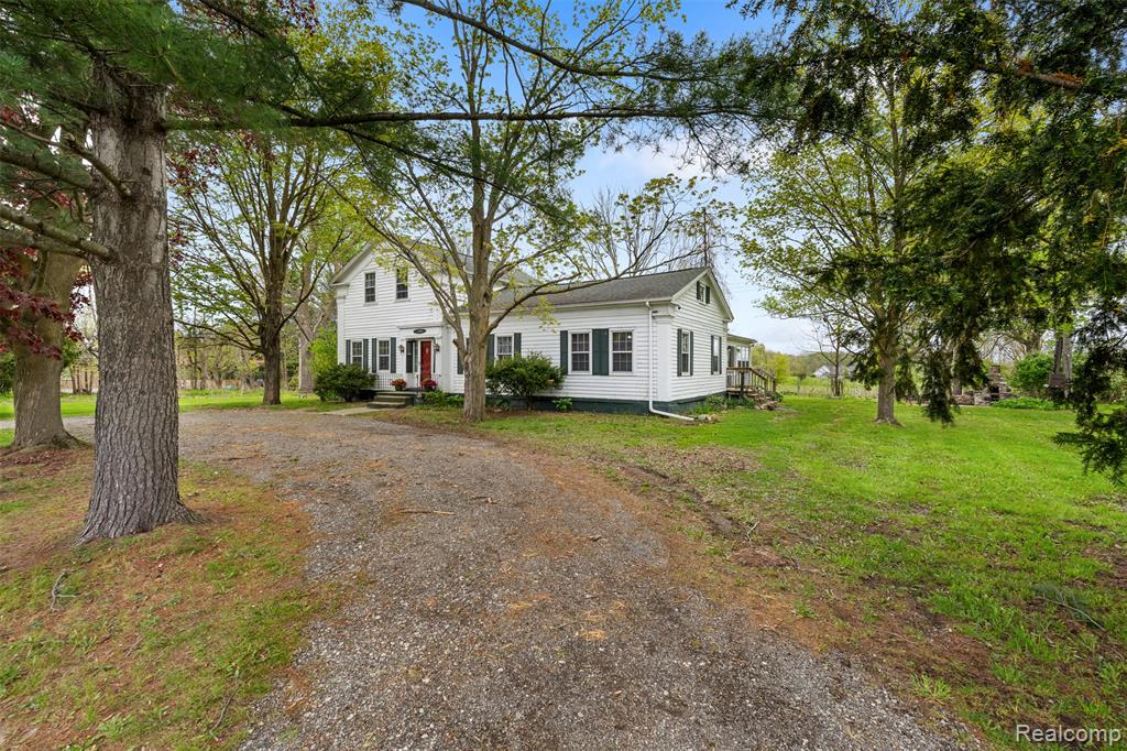 1775 Imlay City Road Lapeer, MI 48446 - Photo 4 of 60