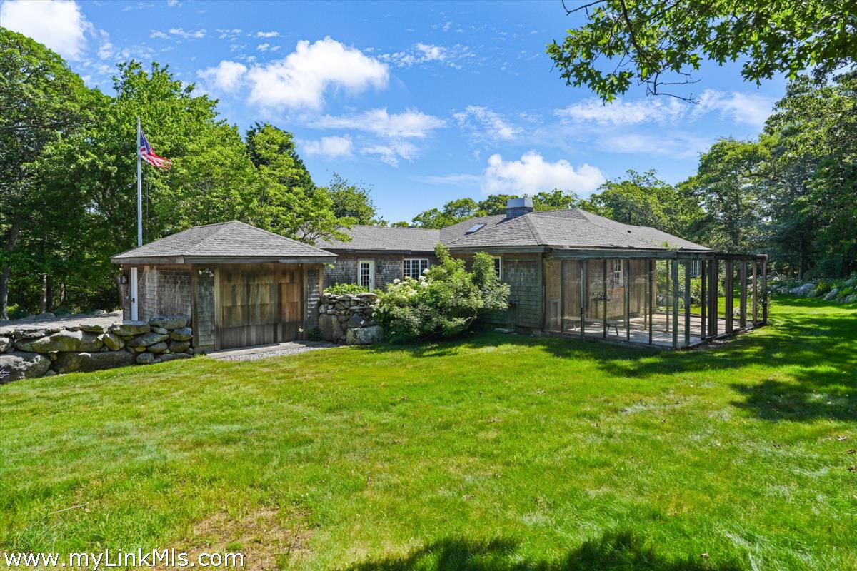 300 N Road Chilmark, MA 02535 - Photo 27 of 38