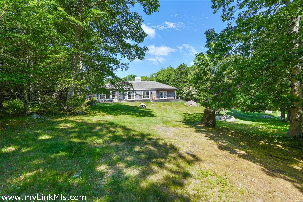 300 N Road Chilmark, MA 02535 - Photo 36 of 38