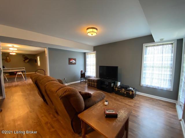 1256 Highview Church Road Bloomfield, KY 40008 - Photo 37 of 59 33