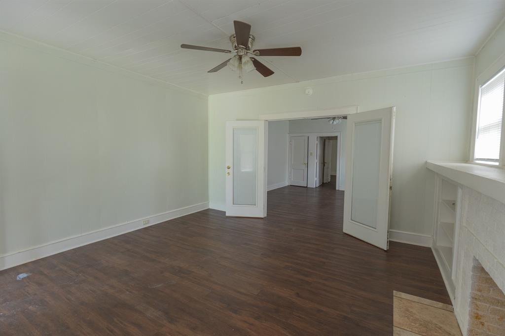 2913 Homan Avenue, Unit 2913 Waco, TX 76707 - Photo 3 of 16