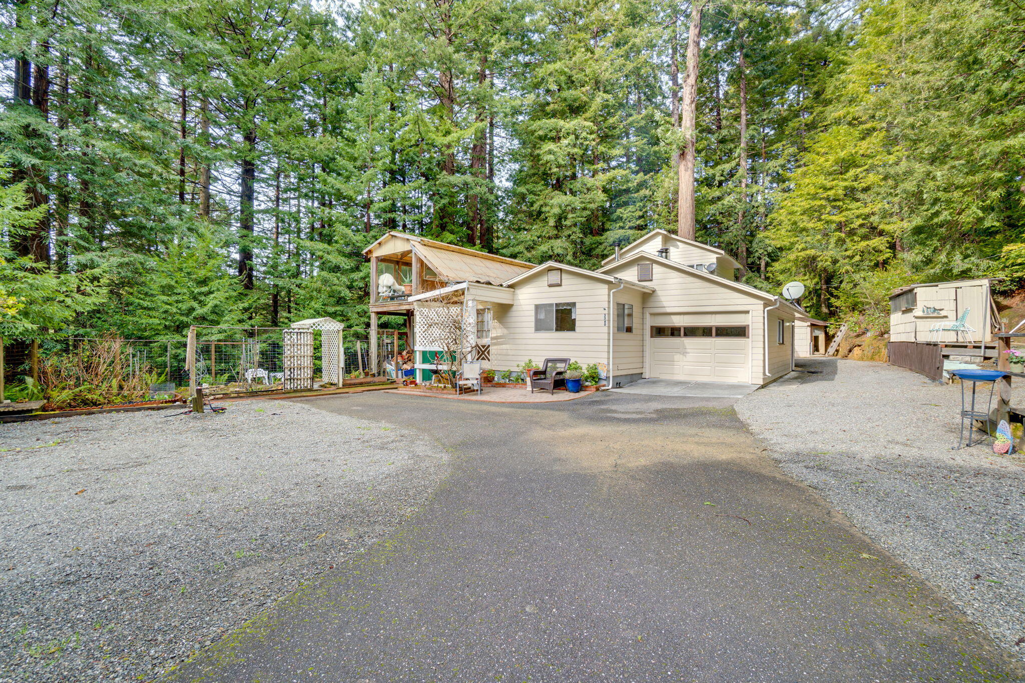 3360 Pigeon Point Road Eureka, CA 95503 - Photo 8 of 68