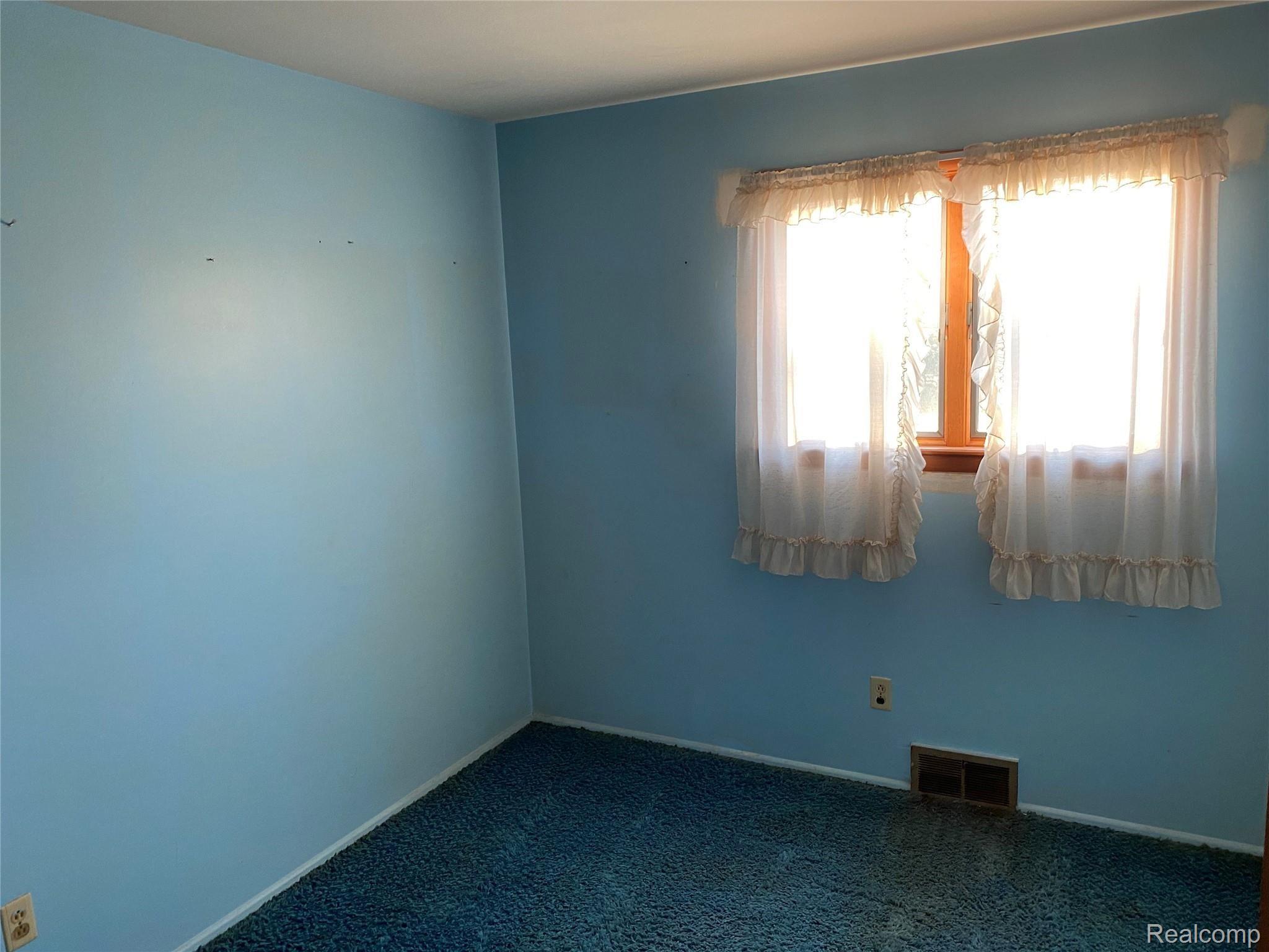8455 Duffield Road Gaines, MI 48436 - Photo 5 of 7 IMG_7644.jpeg