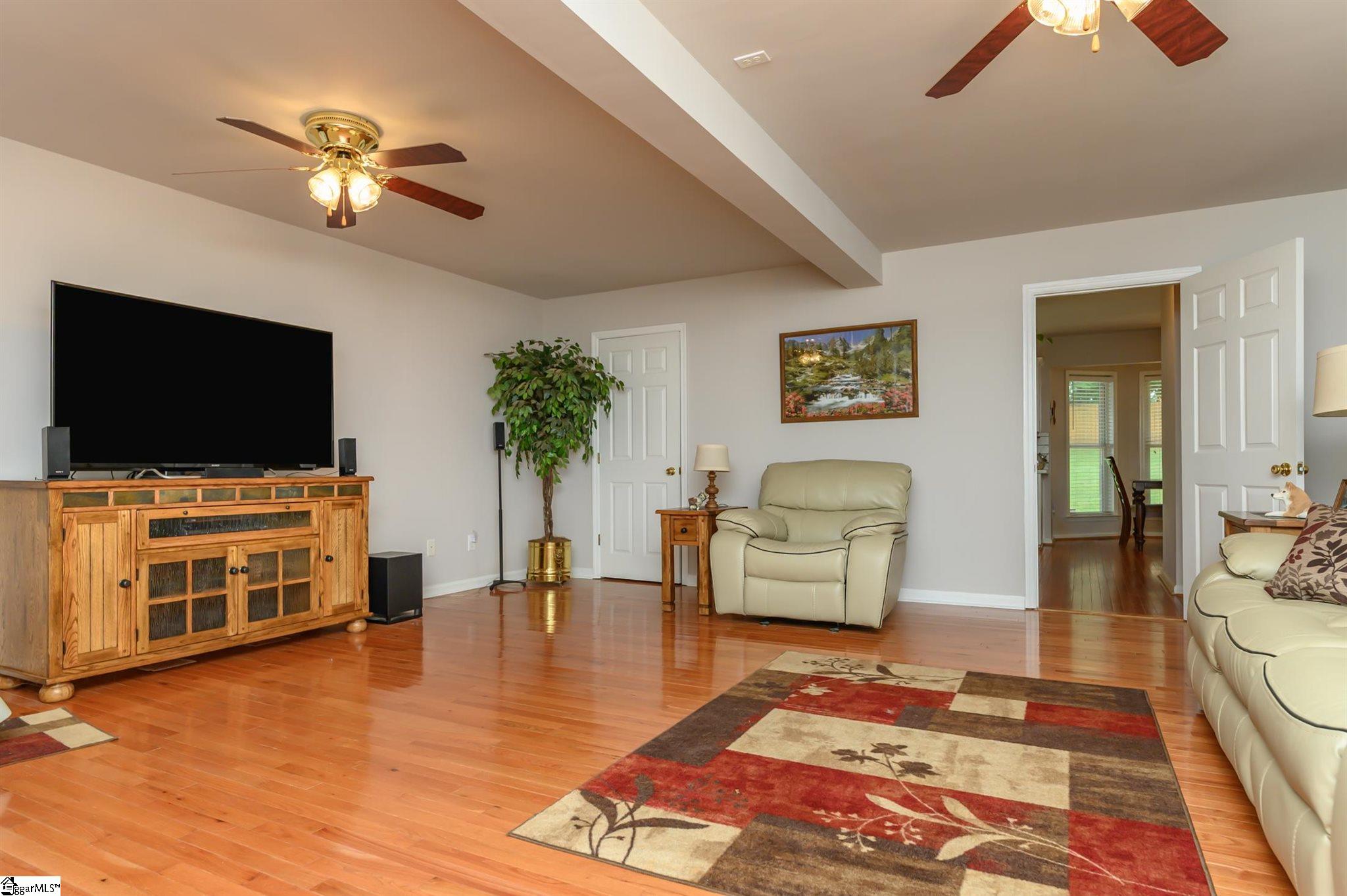 371 Hickory Hollow Road Inman, SC 29349 - Photo 17 of 34
