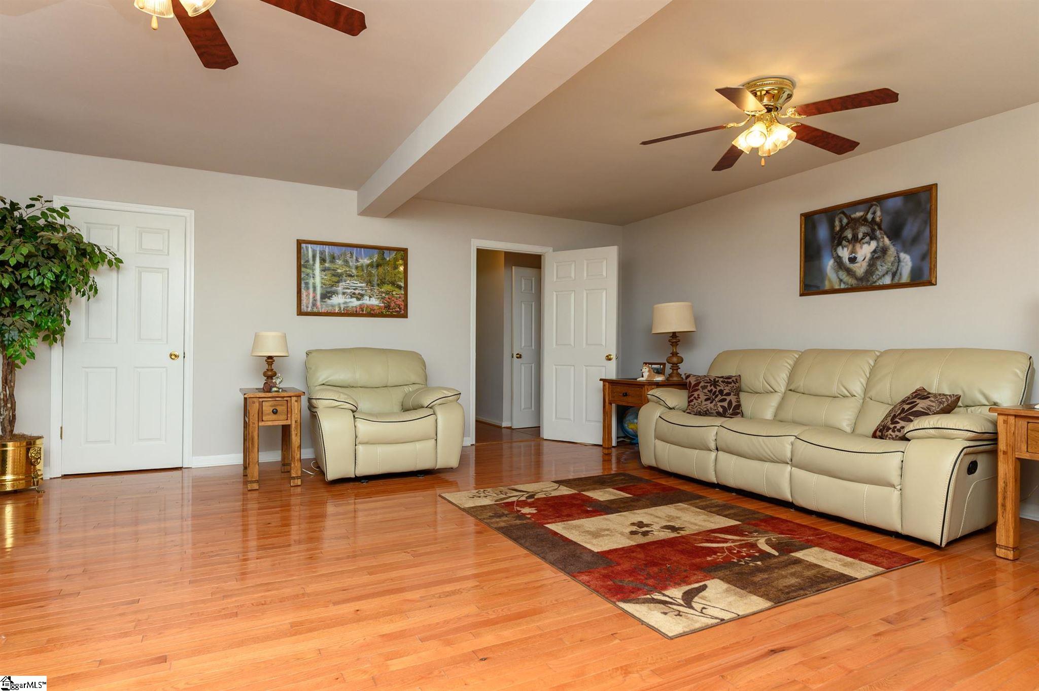 371 Hickory Hollow Road Inman, SC 29349 - Photo 18 of 34