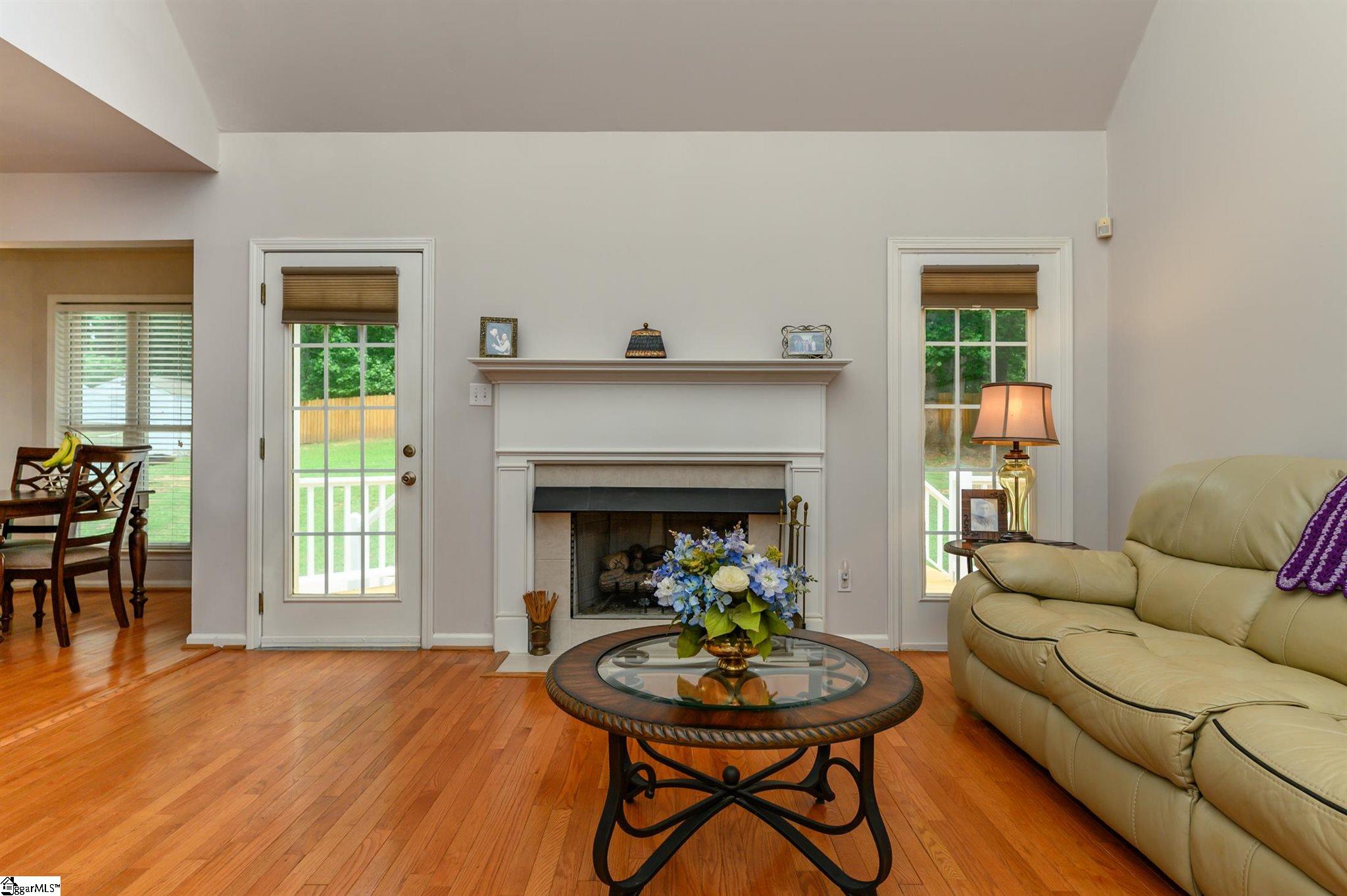371 Hickory Hollow Road Inman, SC 29349 - Photo 9 of 34