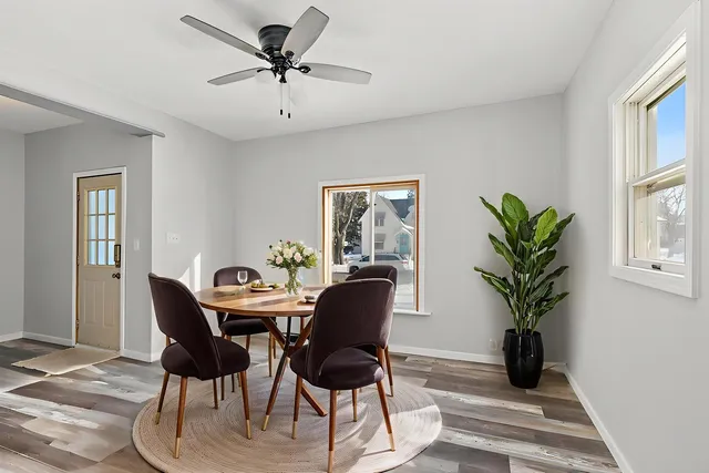 $179,900 | 329 South 10th Street, DeKalb, IL 60115