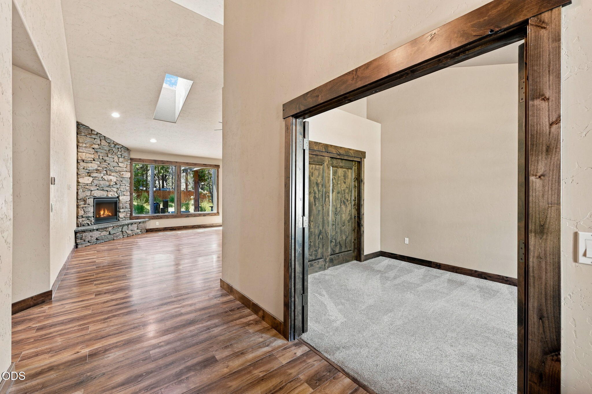 17035 Glendale Road Bend, OR 97707 - Photo 4 of 47 Gallery Image 4