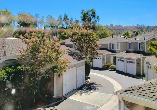 $3,800 | 208 Santa Rosa Court, Unit 208, Laguna Beach, CA 92651