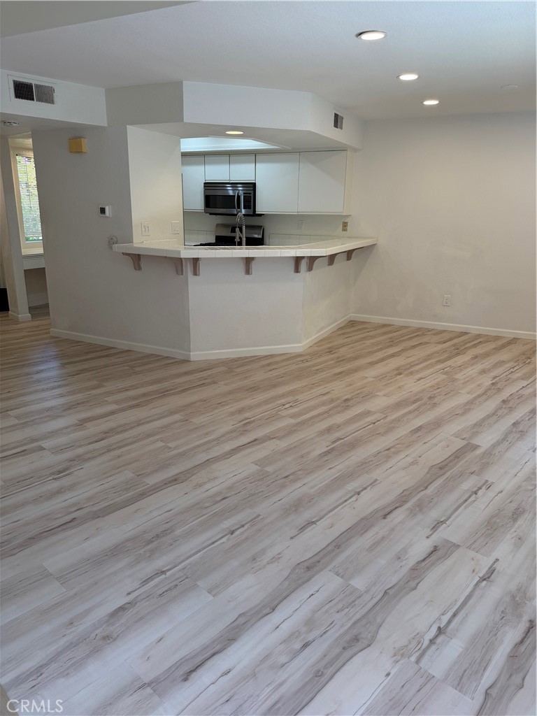 208 Santa Rosa Court, Unit 208 Laguna Beach, CA 92651 - Photo 10 of 18