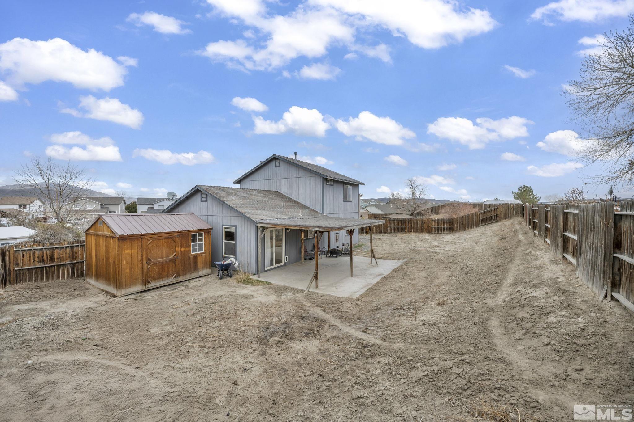 152 Desert Springs Court Fernley, NV 89408 - Photo 9 of 40 Photo 9