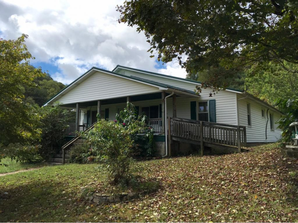 12249 Little Road Pound, VA 24279 - Photo 1 of 36 Welcome