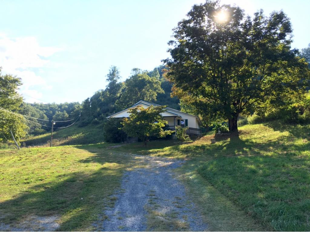 12249 Little Road Pound, VA 24279 - Photo 36 of 36 Home Sweet Home