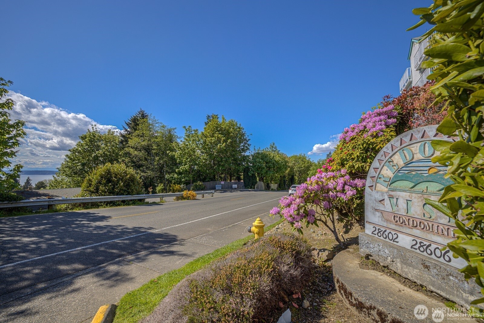 28606 16th Avenue South, Unit 102 Federal Way, WA 98003 - Photo 2 of 22 a view of a garden with an outdoor space