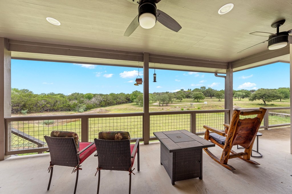 2009 Athens Avenue Kerrville, TX 78028 - Photo 23 of 41