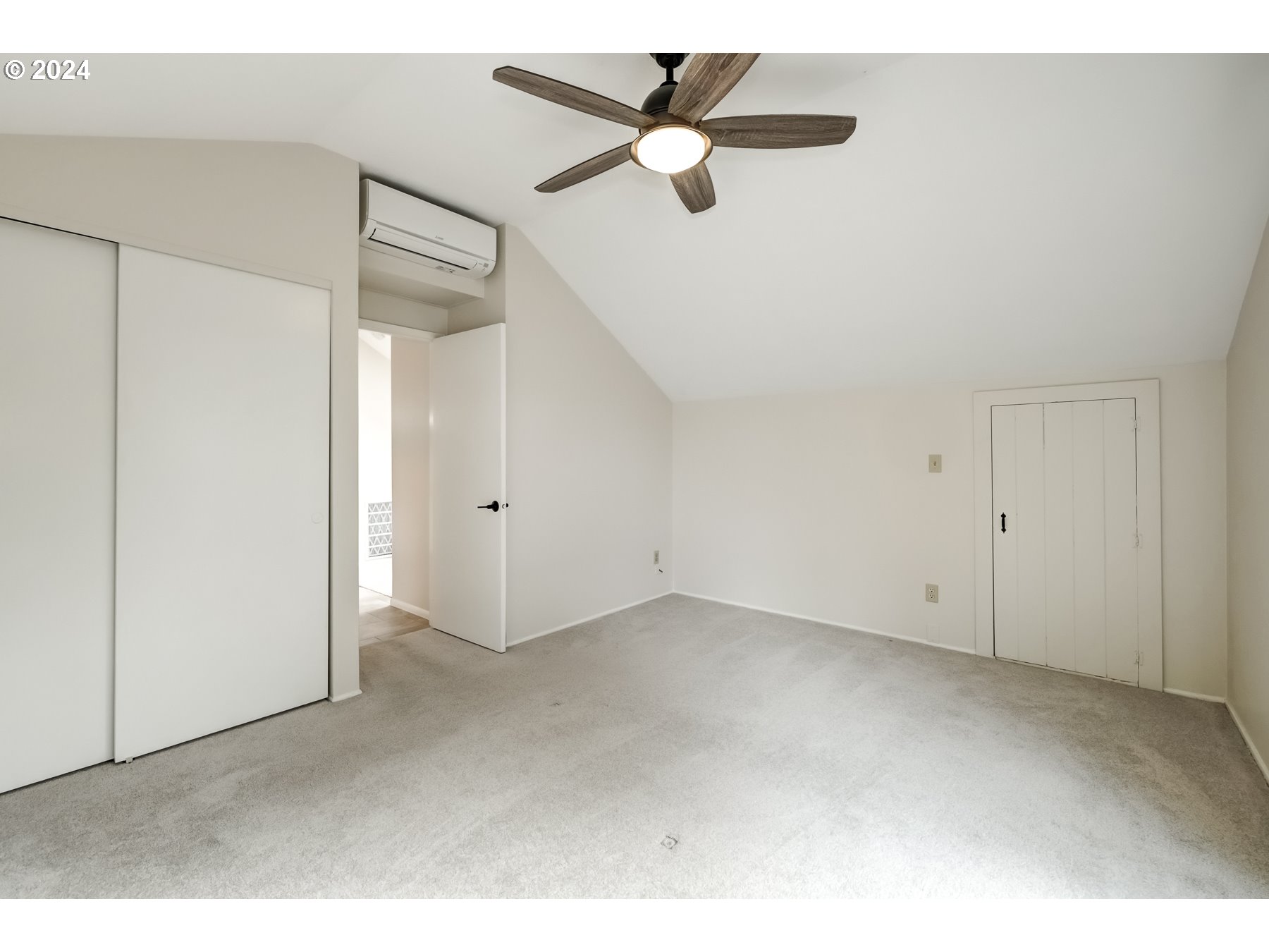 4875 Southwest Normandy Place Beaverton, OR 97005 - Photo 18 of 32 Bedroom