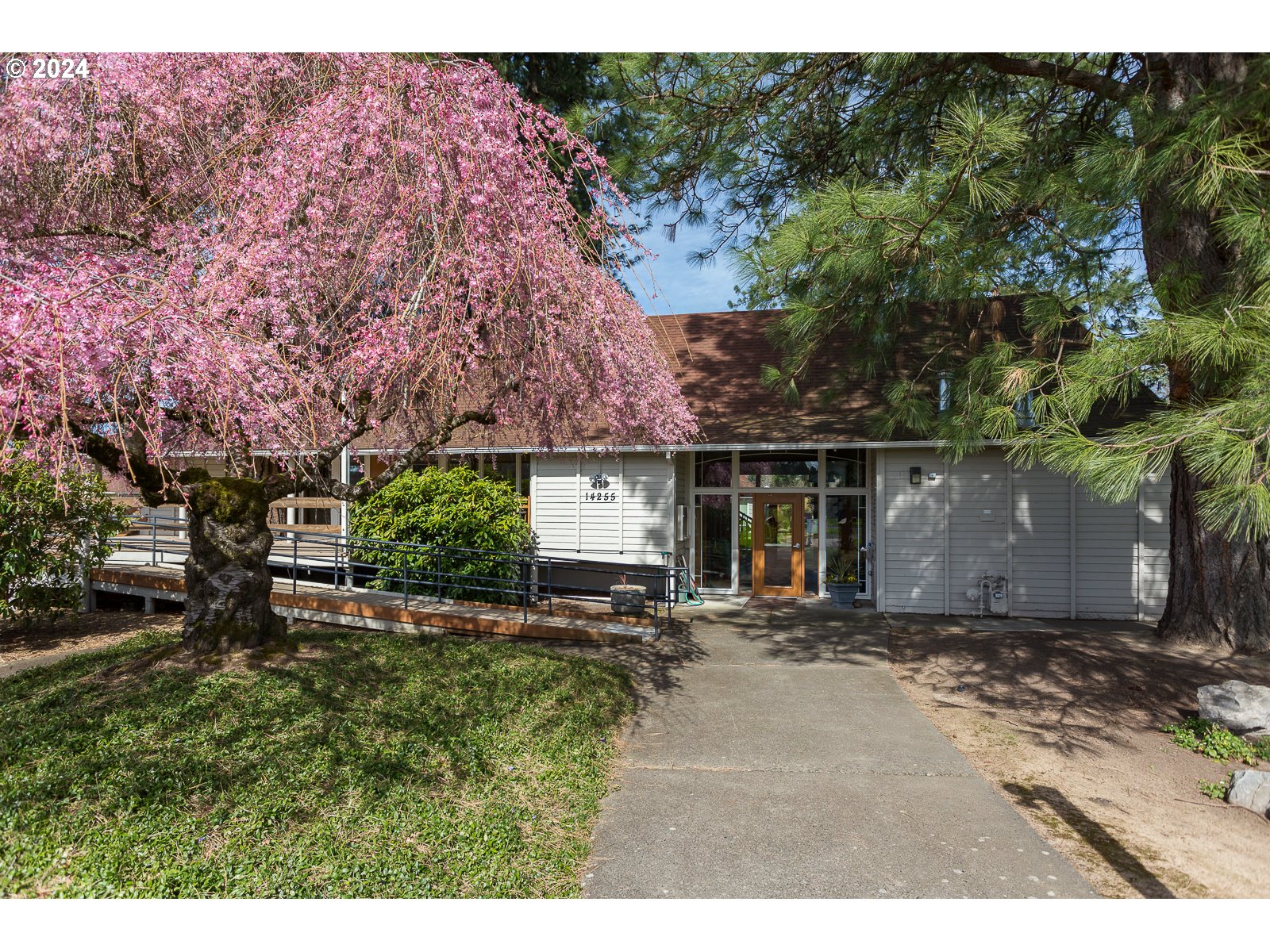 4875 Southwest Normandy Place Beaverton, OR 97005 - Photo 26 of 32 Community Club House