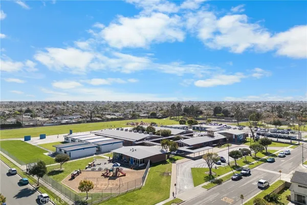 $1,425,000 | 13731 Claremont Street, Westminster, CA 92683