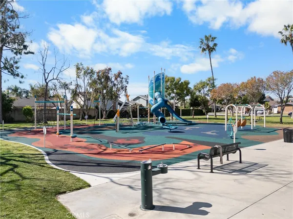 $1,425,000 | 13731 Claremont Street, Westminster, CA 92683