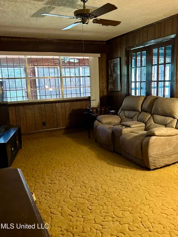 $129,000 | 27 Dogwood Drive, Silver Creek, MS 39663