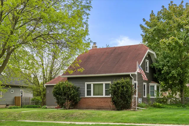 $314,900 | 7911 West Cold Spring Road, Greenfield, WI 53220